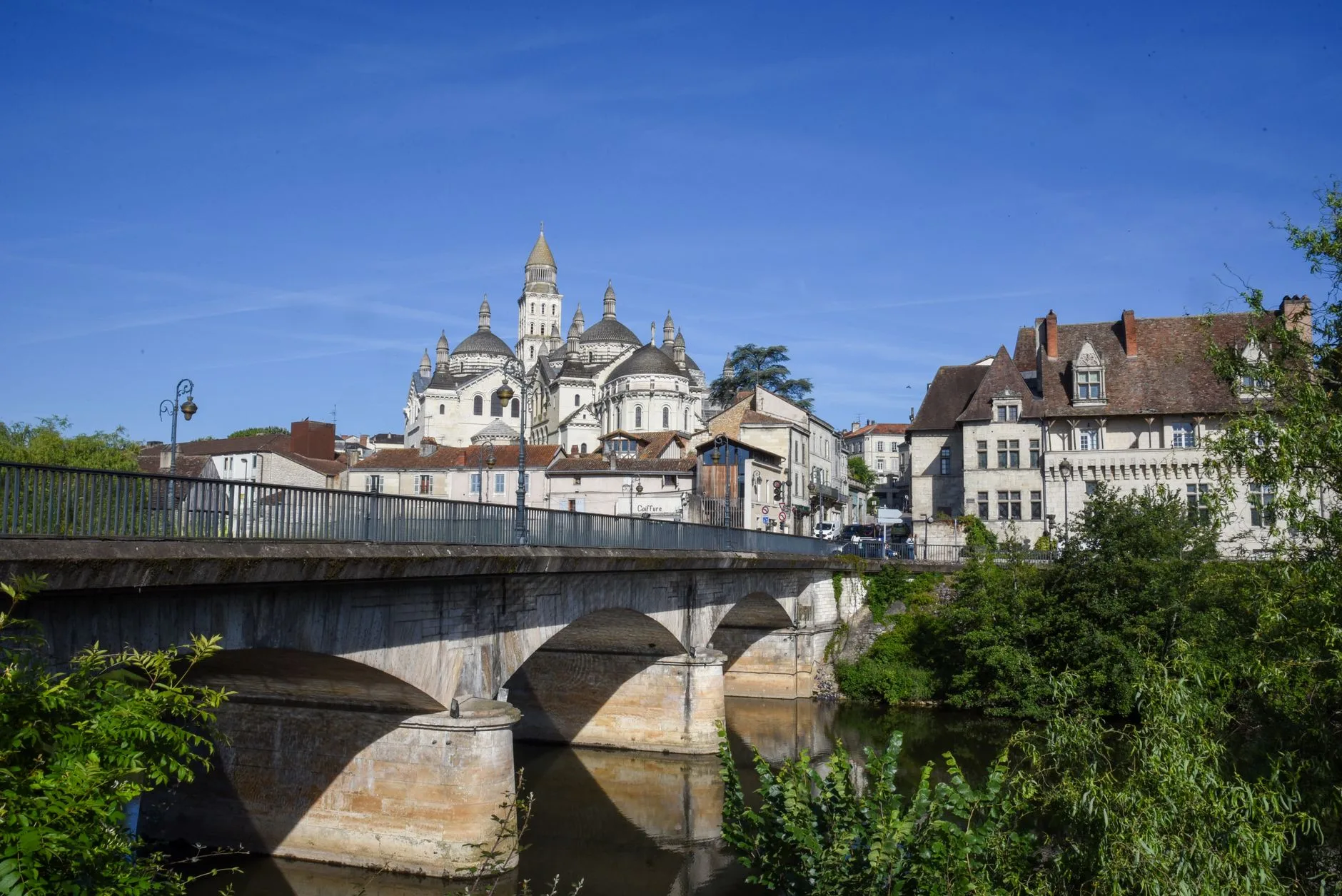 ️ Jour 1 : Périgueux, la capitale du département